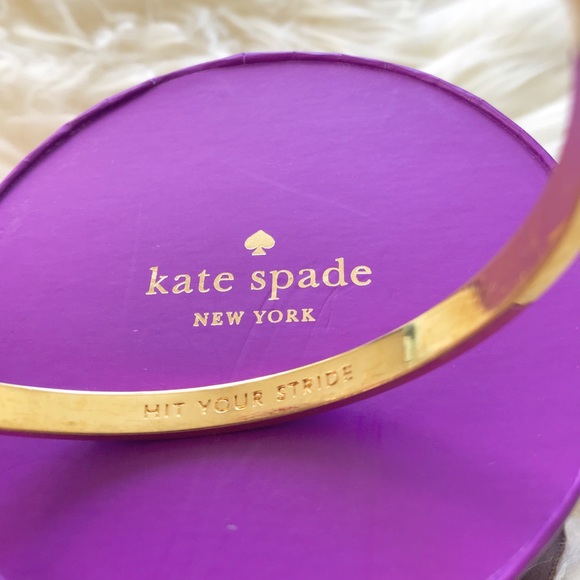 kate spade | ‘hit your stride’ idiom bracelet - Picture 2 of 3